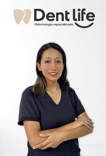 Doctora Stephany Nuñez - Endodoncista